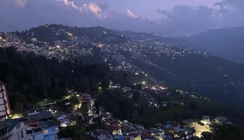 Valley View Homestay دارجيلنغ المظهر الخارجي الصورة