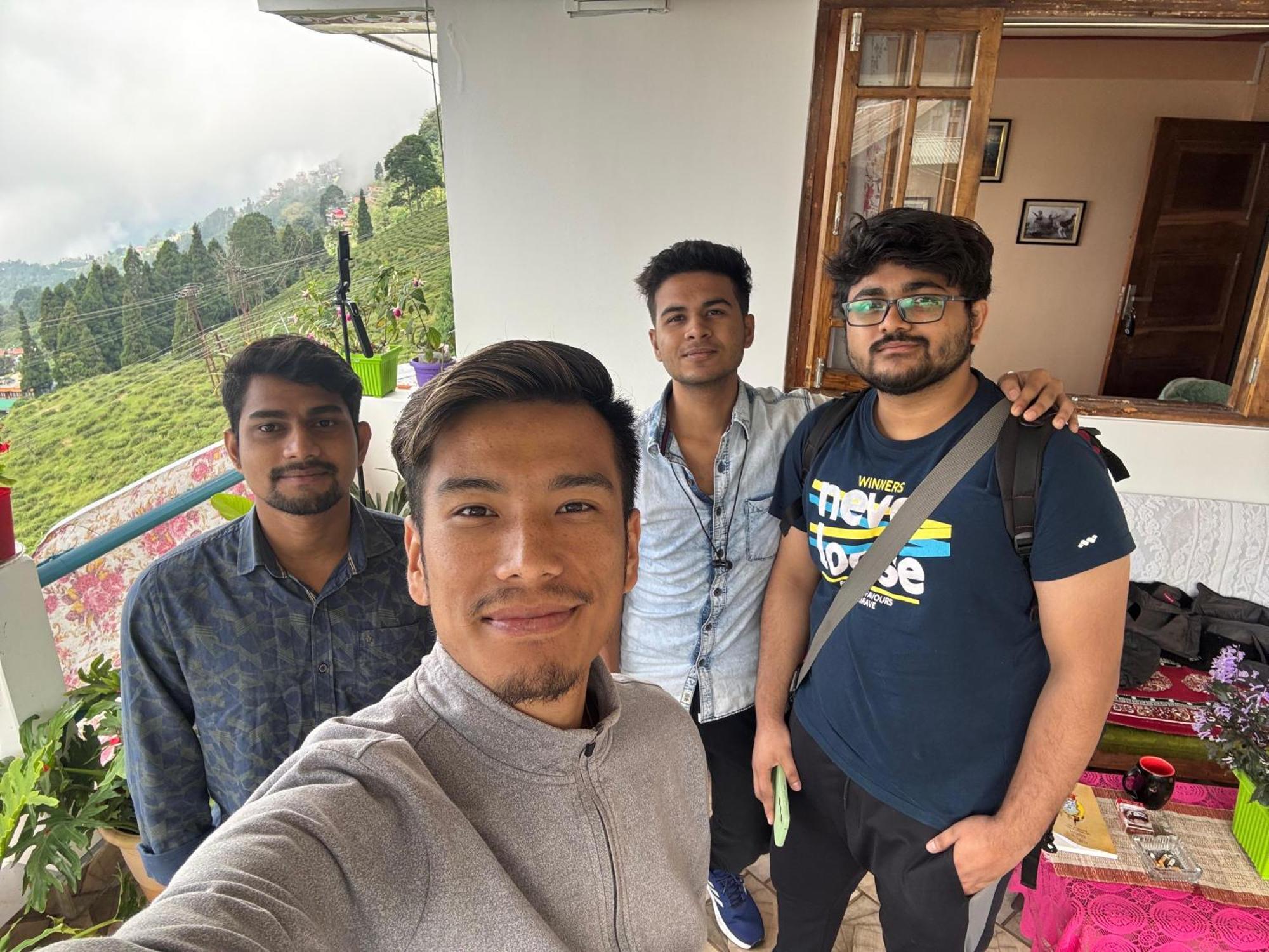 Valley View Homestay دارجيلنغ المظهر الخارجي الصورة