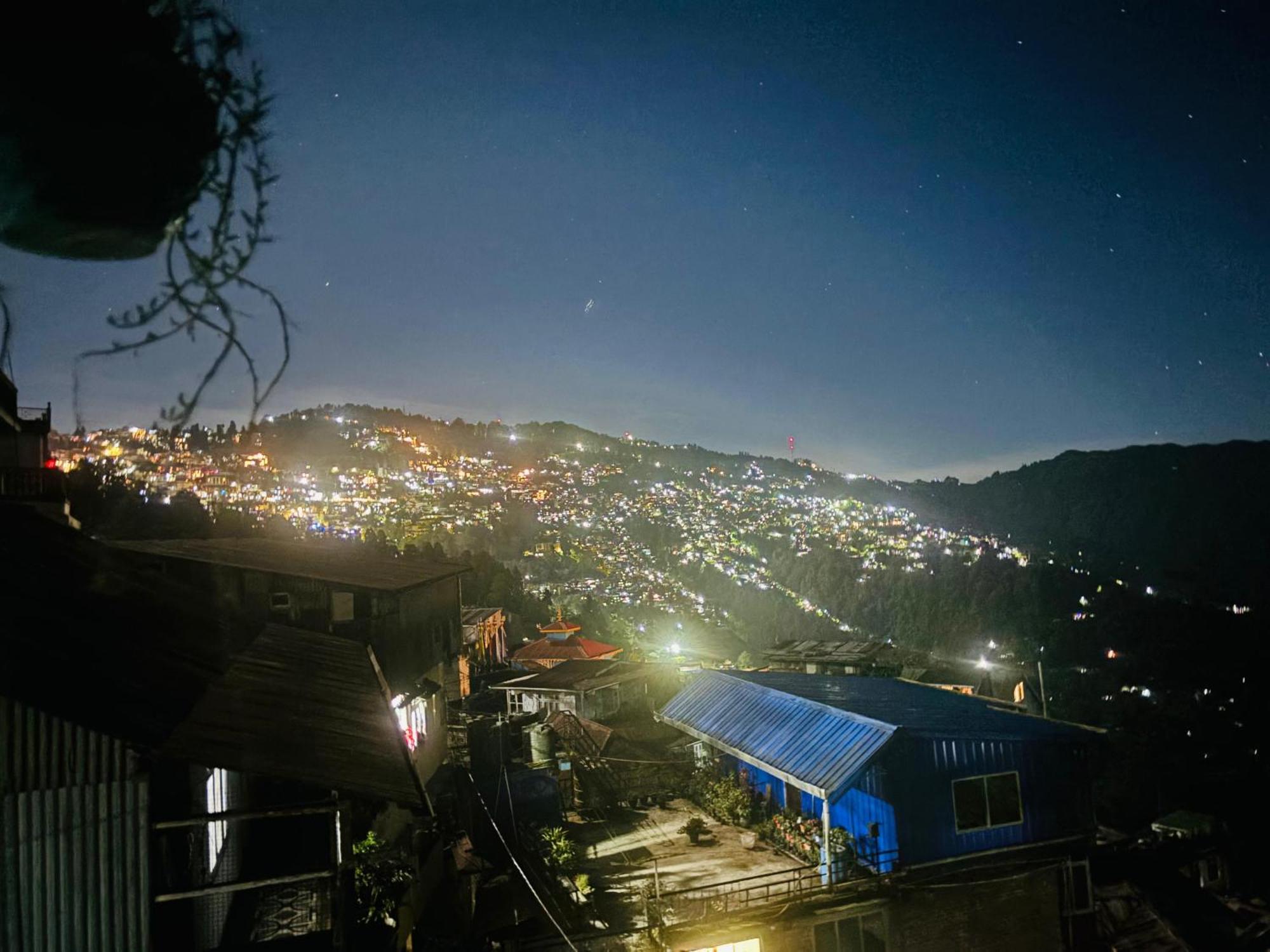 Valley View Homestay دارجيلنغ المظهر الخارجي الصورة